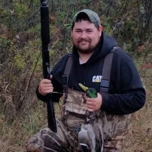 Meet your Posher, Derrick